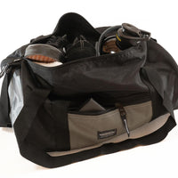 Stay Strong Word Duffle Bag - Blac